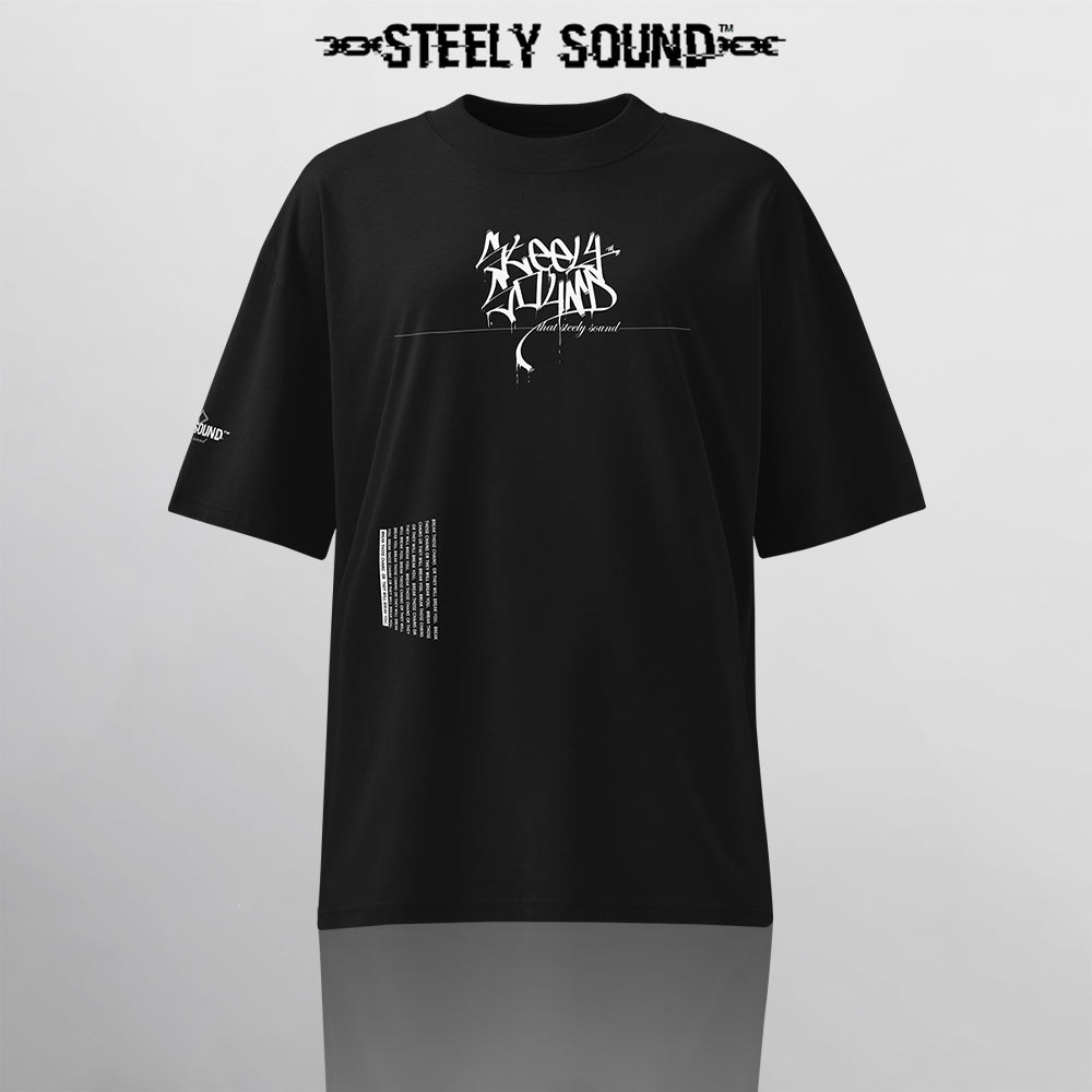 TAGGED25 STEELY SOUND - Black Oversized Tee